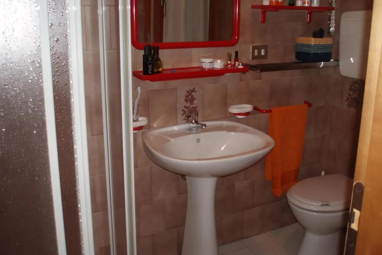 Enjoy A Charming Sea View Studio Apartment بيبيوني